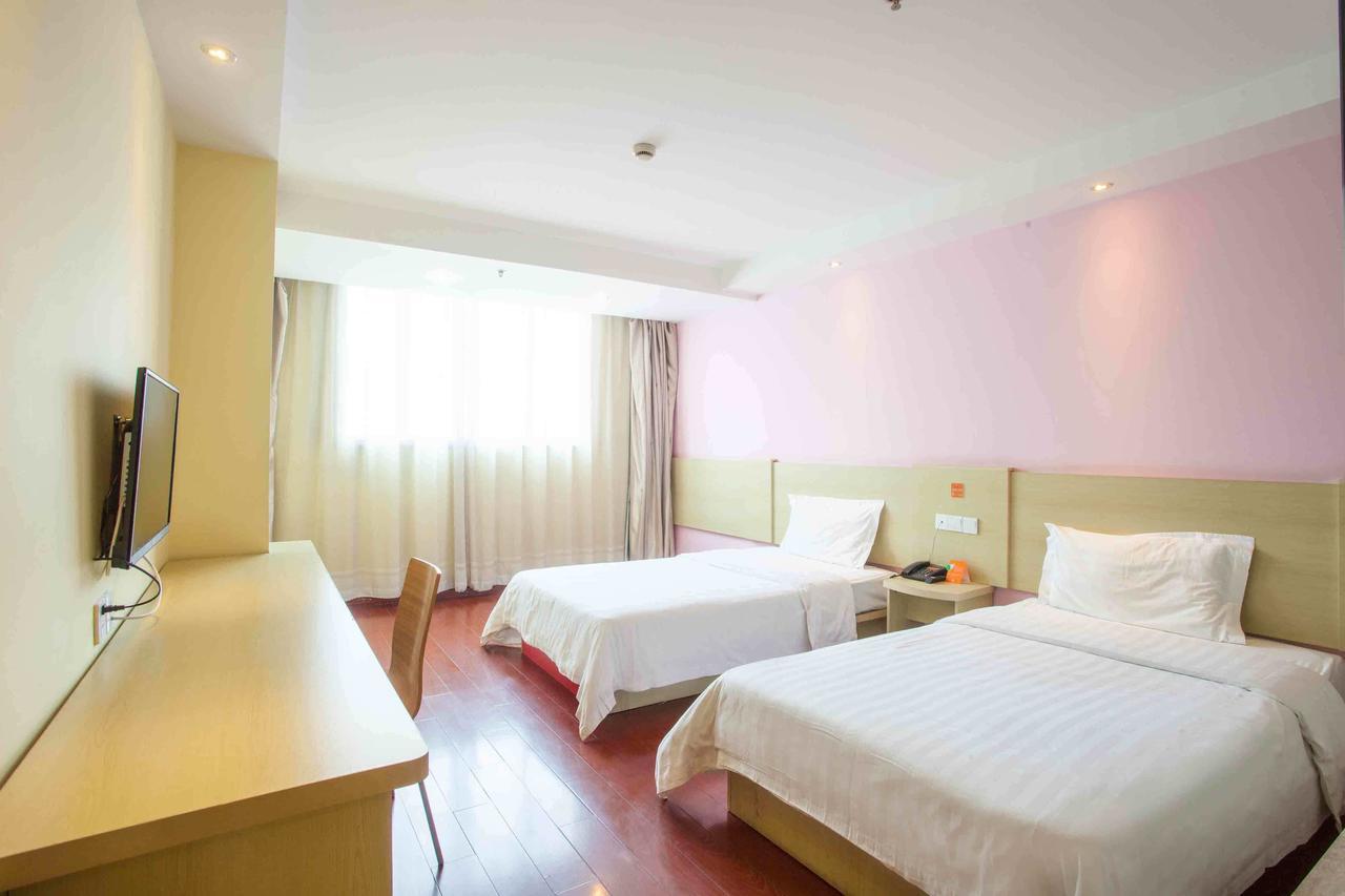 7Days Inn Lingshui Beidou Road Camera foto